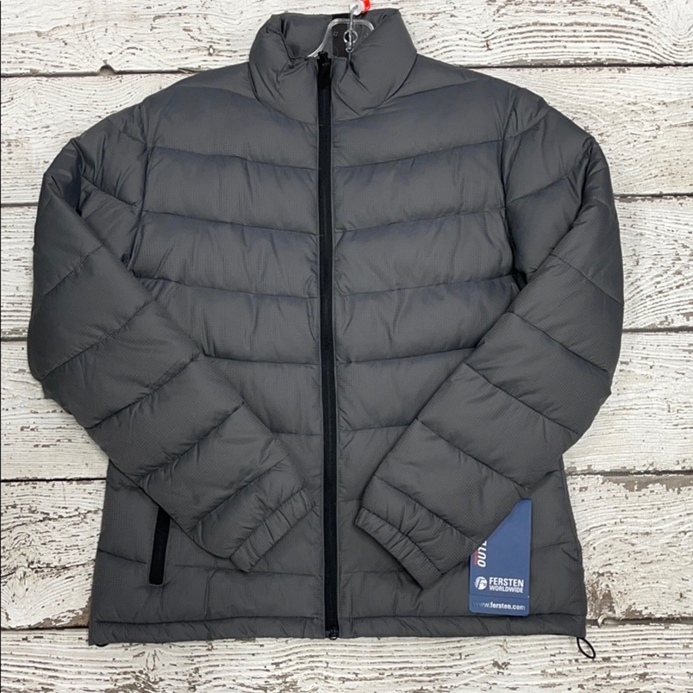 Women’s puffer jacket